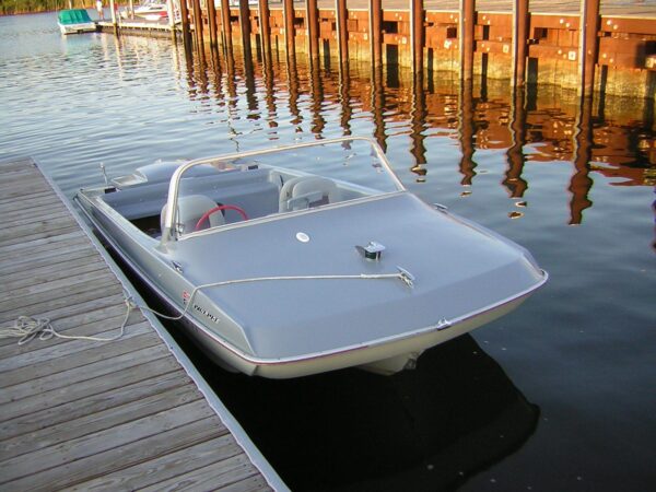 Evinrude-Sweet-16-01